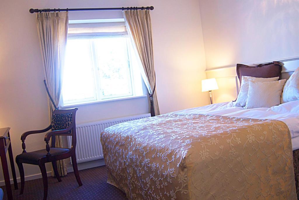 Hojby Kro Og Hotel Højby Quarto foto
